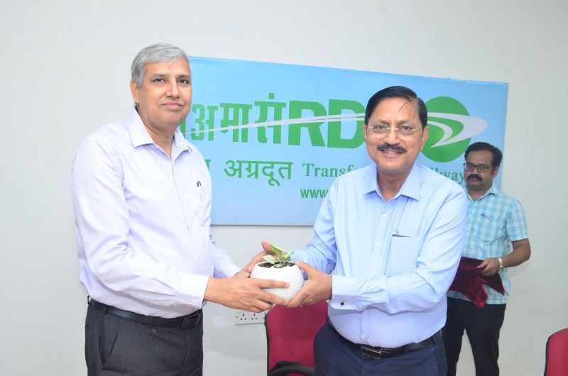 उत्तर रेलवे के जीएम शोभन चौधुरी पहुंचे आरडीएसओ।