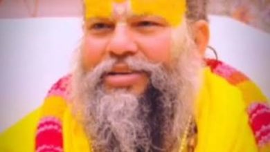 प्रेमानंद महाराज की रात्रि 2:15 की पदयात्रा पर लगा प्रतिबंध।