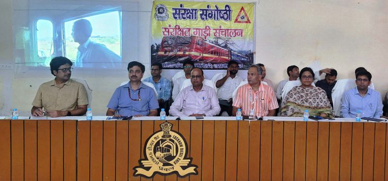 रेलवे बोर्ड के डीजी सेफ्टी बृज मोहन अग्रवाल ने लिया संरक्षा गतिविधियों का जायजा।