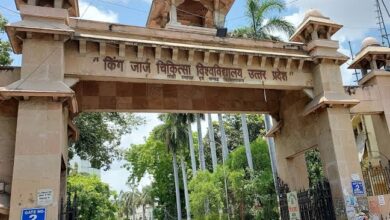 किंग जार्ज मेडिकल यूनिवर्सिटी में खून बेचने का धंधा है जोरों पर।