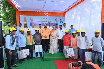 महापौर ने जोन 8 में जर्जर टंकियों की जगह दो नई टंकियों की सुविधा दी।