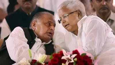 यूपी विस उपचुनाव:करहल से लालू और मुलायम के दामादों के बीच होगा चुनावी मुकाबला।