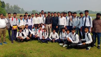 छात्रों ने लखनऊ के भौगोलिक सांस्कृतिक और ऐतिहासिक की जानकारी प्राप्त की।