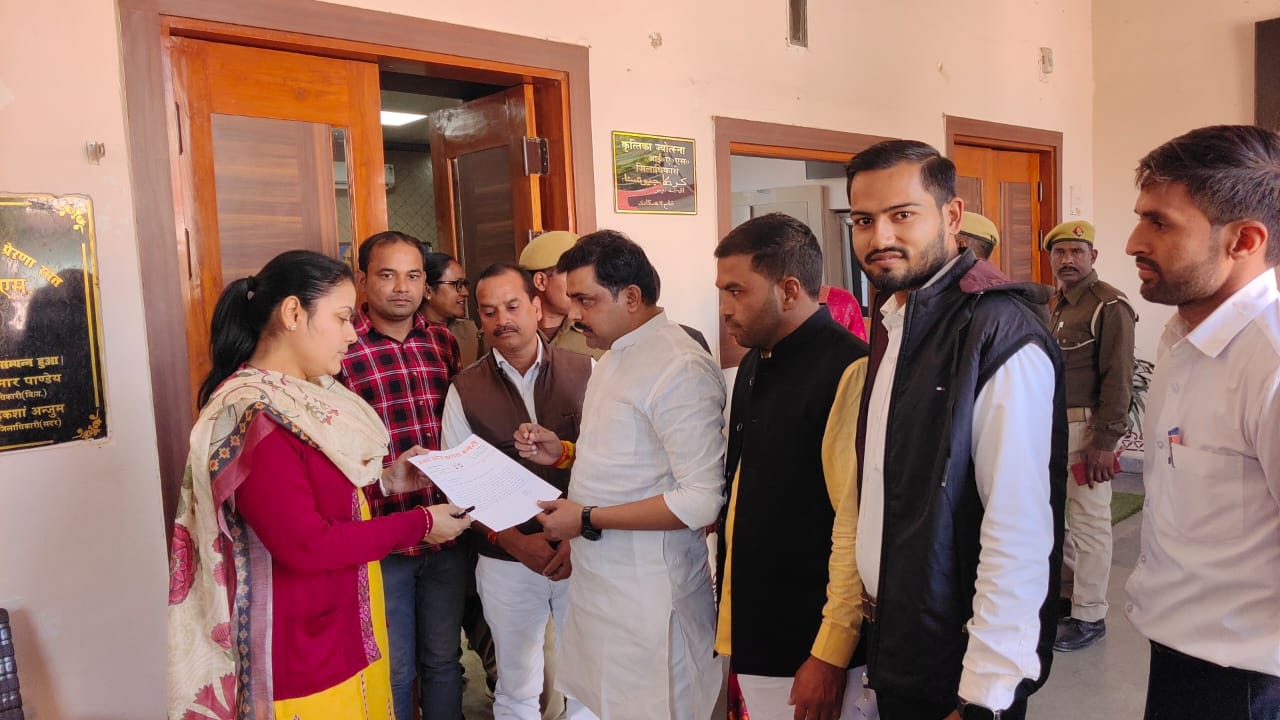 नगरपालिका में चरम पर भ्रष्टाचार : वरुण मिश्र।