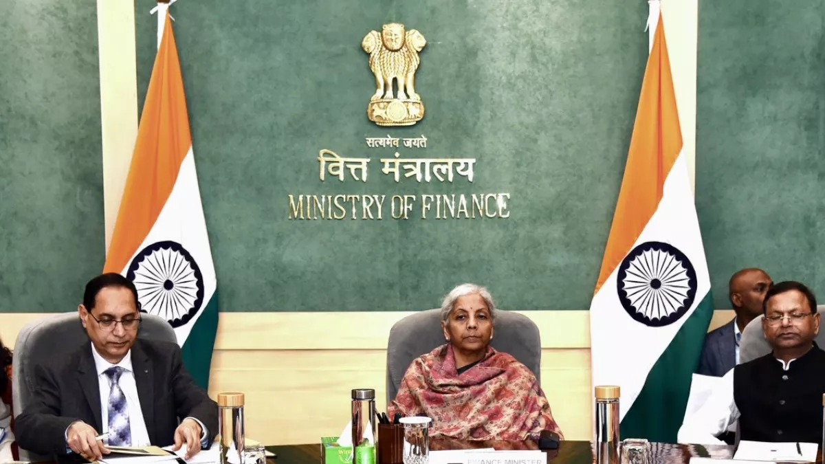 किसान प्रतिनिधियों की वित्त मंत्री के साथ हुई बैठक; सस्ता कर्ज, टैक्स कम करने और PM Kisan की राशि दोगुनी करने की मांग। किसान प्रतिनिधियों की वित्त मंत्री के साथ हुई बैठक; सस्ता कर्ज, टैक्स कम करने और PM Kisan की राशि दोगुनी करने की मांग।