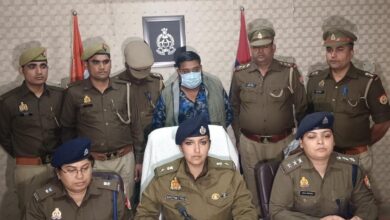 लालच में आकर नौकर ने ही रची थी झूठी लूट की कहानी।पुलिस ने 2 घंटों के भीतर किया खुलासा।
