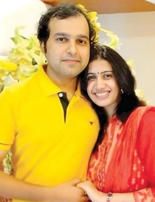 भोपाल में था सौरभ शर्मा की पत्नी दिव्या का क्लब, अब सोशल मीडिया से गायब हो रहा पूरा परिवार, साला भी फरार।