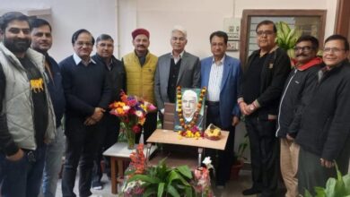 भारतीय जाट सभा द्वारा पूर्व प्रधानमंत्री चौधरी चरण सिंह की जन्म तिथि पर उनके जीवन पर चलने की अपील।