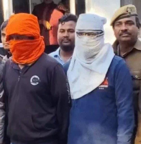 28 साल का बदला,चाचा के पूरे परिवार को खत्म करके लिया। 28 साल का बदला,चाचा के पूरे परिवार को खत्म करके लिया।