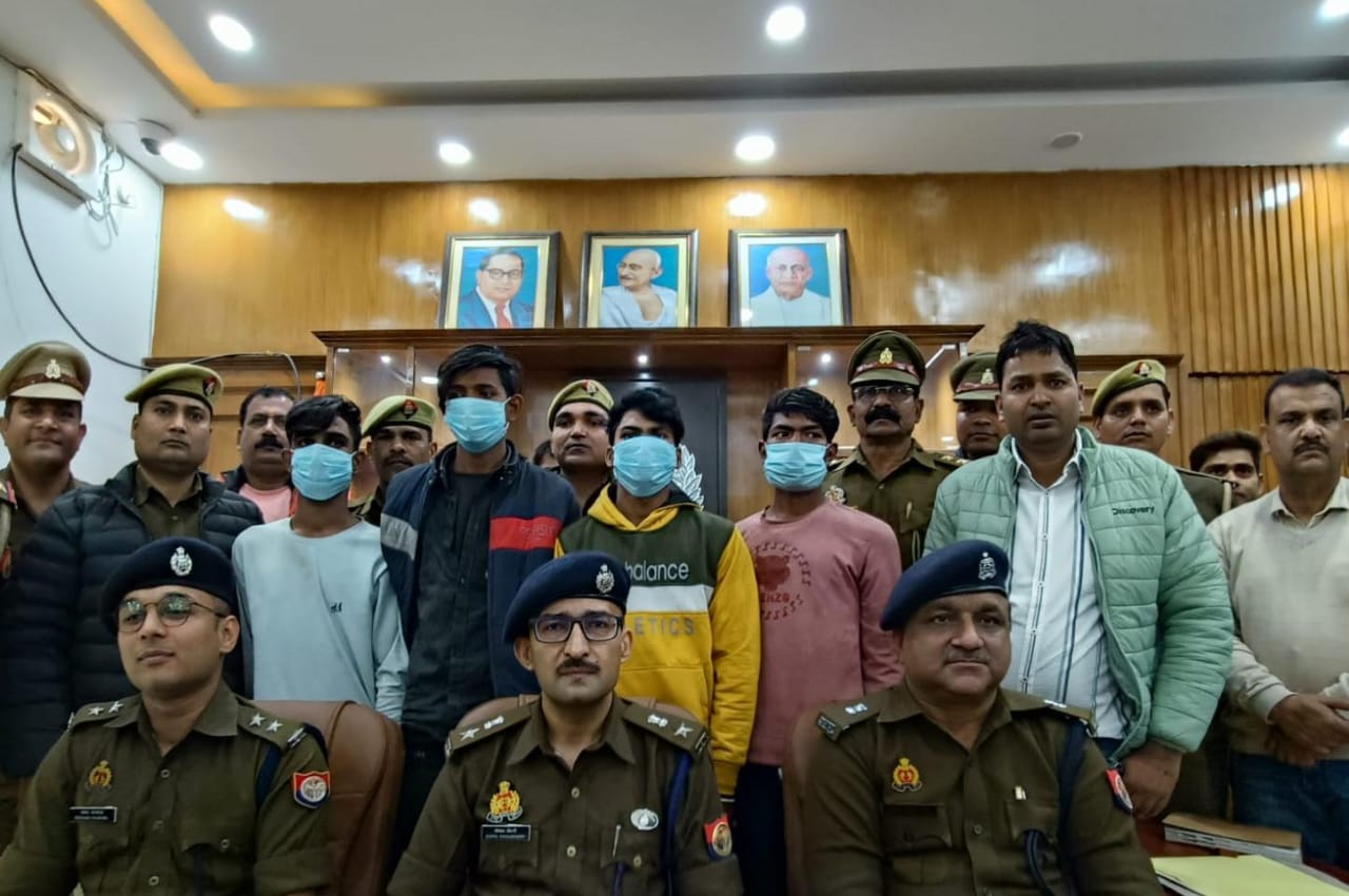 लखनऊ: ब्लाइंड मर्डर की घटना का हुआ खुलासा, चार अभियुक्त गिरफ्तार।