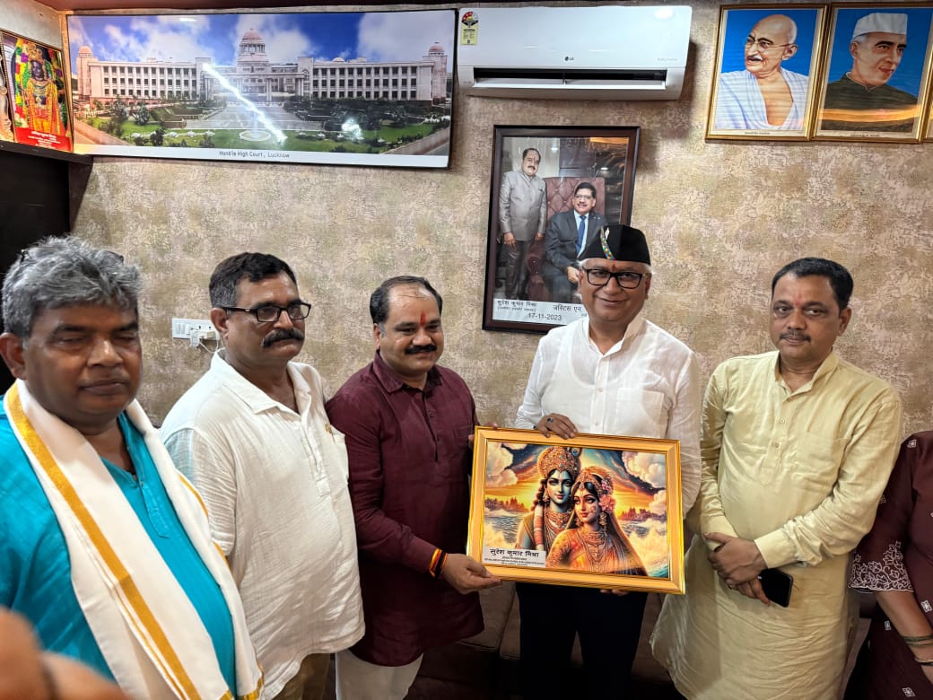 भूमि पूजन कर सड़क निर्माण की शुरुवात,क्षेत्र वासियो में खुशी की लहर।